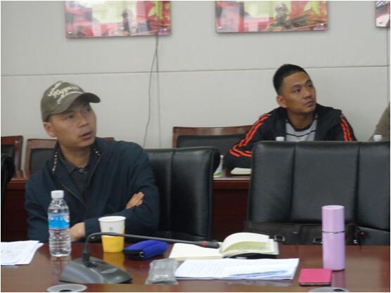 保山移动车辆主管何林刚（前排就坐）加入全程培训。。。。